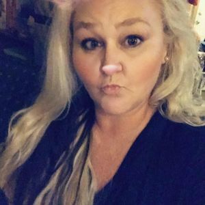 Meet your Posher, Shirldene